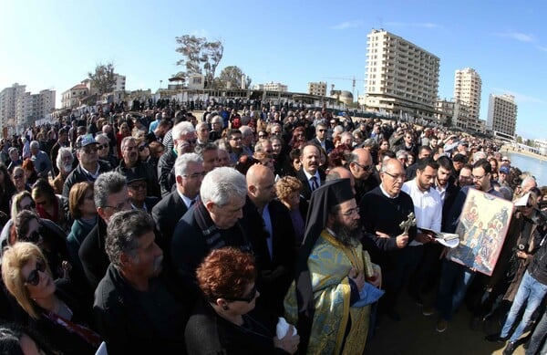 O συγκινητικός εορτασμός Θεοφανείων μετα απο 42 χρόνια στην κατεχόμενη Αμμόχωστο