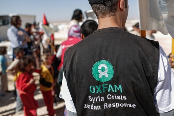 Oxfam κατά πλούσιων χωρών: Έχουν πάρει στο έδαφός τους μόνο το 1,39% των προσφύγων