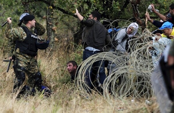 Ούγγροι και Σλοβένοι ελέγχουν τα ελληνικά σύνορα με την ΠΓΔΜ για μετανάστες