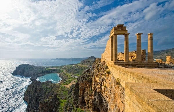 Aνακοινώθηκαν οι τρεις ελληνικές πόλεις που διεκδικούν τον τίτλο της Πολιτιστικής Πρωτεύουσας της Ευρώπης για το 2021