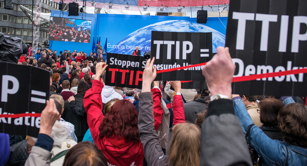 TTIP leaks: Η Greenpeace διαρρέει απόρρητα έγγραφα από τις συνομιλίες για τη Διατλαντική Εταιρική Σχέση Εμπορίου και Επενδύσεων