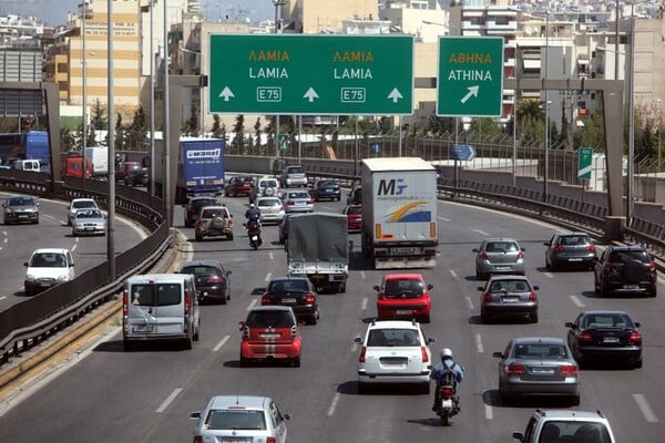 ΥΠΟΙΚ: Ίσως φέτος να μην δώσουμε παράταση για τα τέλη