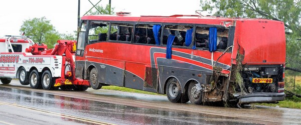 Τραγικό δυστύχημα με λεωφορείο στο Τέξας- Νεκροί επιβάτες και δεκάδες τραυματίες