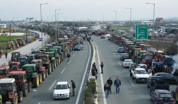 Στους δρόμους τουλάχιστον μέχρι τις 20 Ιανουαρίου οι αγρότες για το ασφαλιστικό