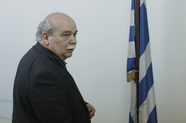 Βούτσης: Μπορούμε να πάρουμε τα πρόσθετα μέτρα αλλά δεν θέλουμε