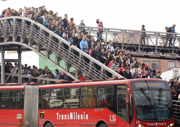 Eκεί που οι ώρες αιχμής μοιάζουν με εφιάλτη