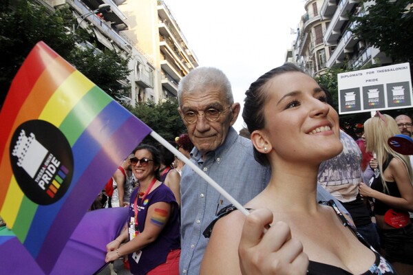 40 φωτογραφίες απ' το πολύχρωμο Pride της Θεσσαλονίκης