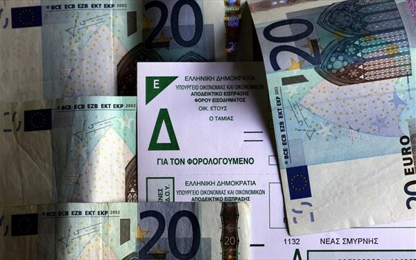 Αλεξιάδης: Δεν χρειάζονται αποδείξεις στη φορολογική δήλωση του 2016