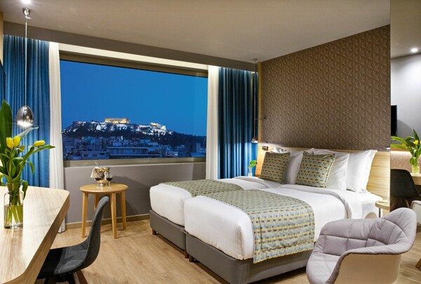 Το Wyndham Grand Athens, το νέο ξενοδοχείο της Αθήνας,ανοίγει τις πύλες του σε λίγες μέρες