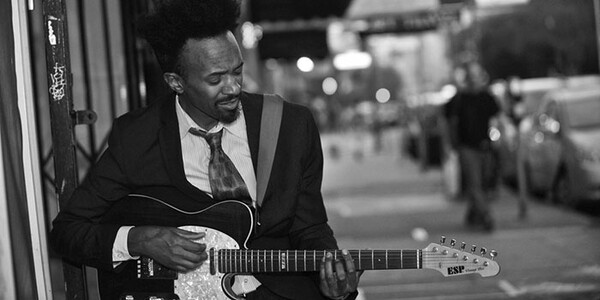 Fantastic Negrito: Μεταξύ μικροεγκλήματος και Τέχνης