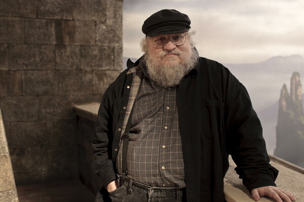 O George R.R. Martin σχολιάζει τη νίκη του Trump: «Ο χειμώνας έρχεται. Σας το είπα»