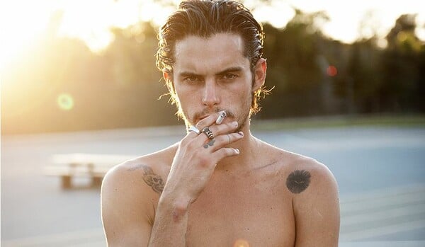 Πέθανε ο άσος του skateboard και μοντέλο Dylan Rieder