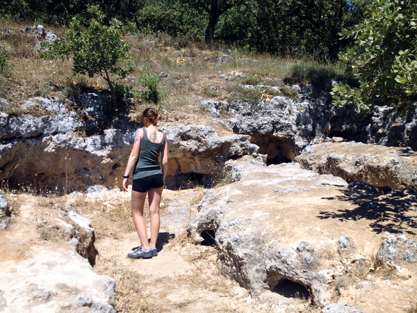 Η υστερομινωική νεκρόπολη των Αρμένων