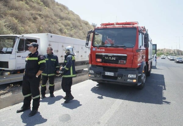 Πανικός από φωτιά σε λεωφορείο στην Κρήτη-Έσπασαν τα τζάμια για να βγούν