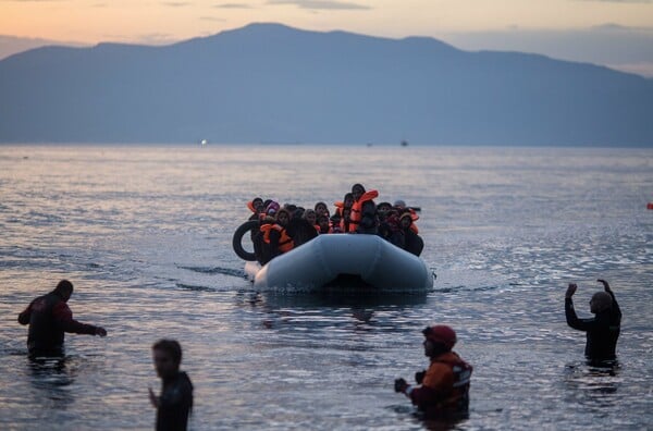 44 πρόσφυγες και μετανάστες έφτασαν στη Λέσβο τα τελευταίο 24ωρο