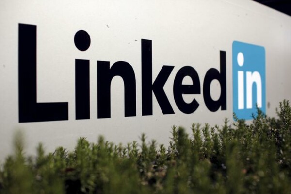 Η Ρωσία μπλοκάρει οριστικά το LinkedIn