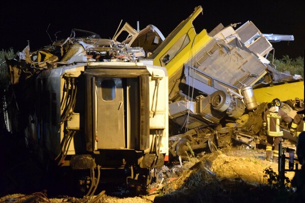 Στους 27 οι νεκροί από τη σύγκρουση των τρένων στην Ιταλία