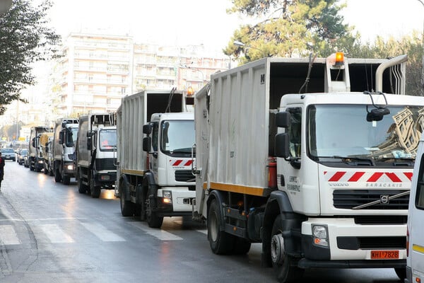 2.500 προσλήψεις μόνιμων υπαλλήλων στην καθαριότητα των Δήμων προανήγγειλε ο Σκουρλέτης