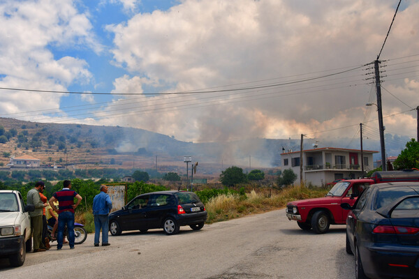 Φωτογραφίες από τη μάχη με τις φλόγες στην Αργολίδα