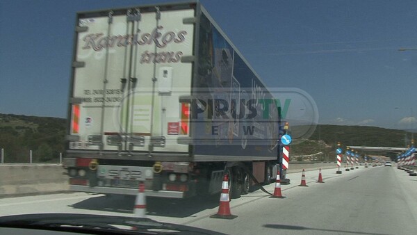 Ασυνήθιστο ατύχημα στην Εγνατία Οδό - Οδηγός νταλίκας τραυματίστηκε από το λάστιχο του οχήματος