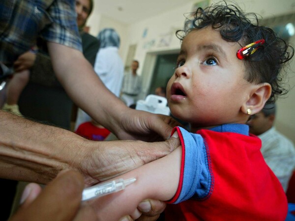 Η Αυστραλία εξετάζει να μην επιτρέπεται στα ανεμβολίαστα παιδιά να γίνονται δεκτά στους παιδικούς σταθμούς