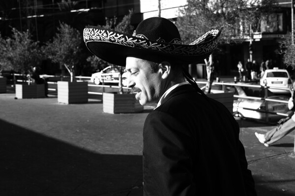 Mariachi in transit