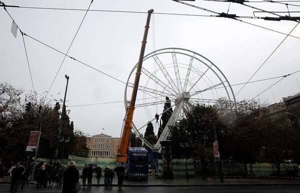 Ένταση στη διάρκεια ελέγχου της επιθεώρησης εργασίας στη ρόδα του Συντάγματος