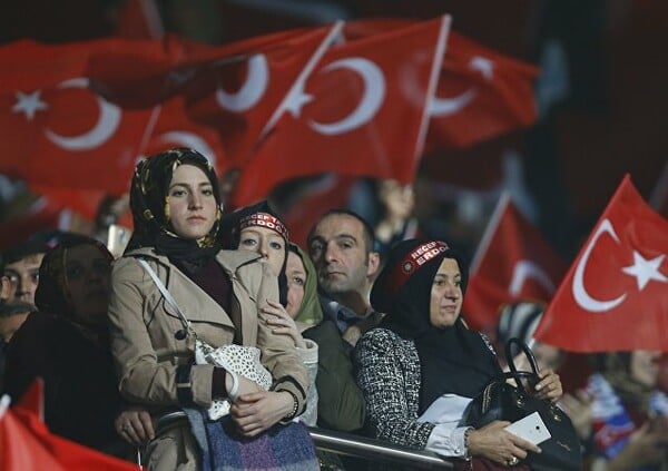 Αυστρία: Συνεχίζεται ο σάλος με τις προεκλογικές εμφανίσεις Τούρκων πολιτικών