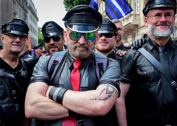 London Pride: Φωτογραφίες από την μεγάλη παρέλαση Υπερηφάνειας του Λονδίνου