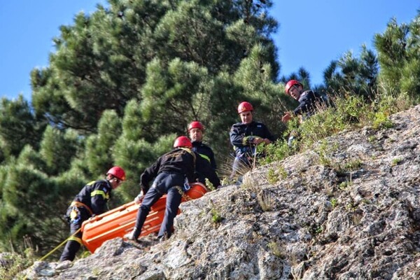 Έδεσσα: Τραγικός θάνατος για γυναίκα που έπεσε σε χαράδρα ενώ προσπαθούσε να γλιτώσει σύλληψη