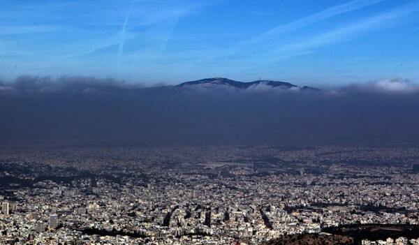 Ξεπέρασαν το όριο οι τιμές του όζοντος στην Αττική