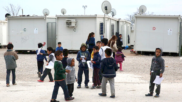 Aπό αύριο οι αιτήσεις για εργασία στις δομές υποστήριξης προσφύγων