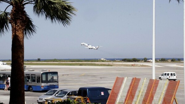Έκτακτη προσγείωση αεροσκάφους στο αεροδρόμιο της Ρόδου