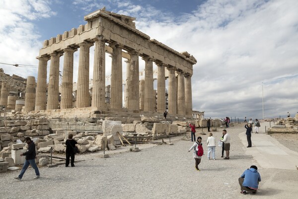 Στάση εργασίας για τους έκτακτους αρχαιολόγους την Παρασκευή