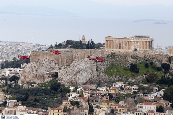 Η στρατιωτική παρέλαση της Αθήνας για την 25η Μαρτίου - ΦΩΤΟΓΡΑΦΙΕΣ