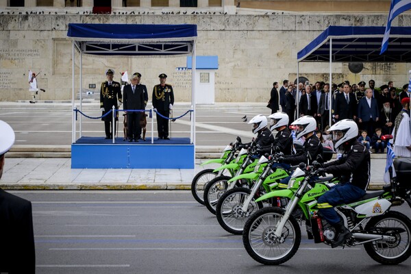 Η στρατιωτική παρέλαση της Αθήνας για την 25η Μαρτίου - ΦΩΤΟΓΡΑΦΙΕΣ