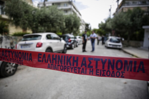 Έγκλημα στη Θεσσαλονίκη: 54χρονος βρέθηκε μαχαιρωμένος θανάσιμα στο διαμέρισμά του