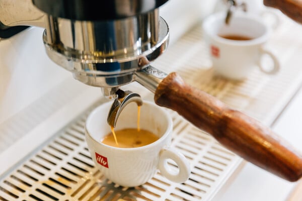 Όταν η τέχνη του freddo cappuccino πάει σε άλλο επίπεδο