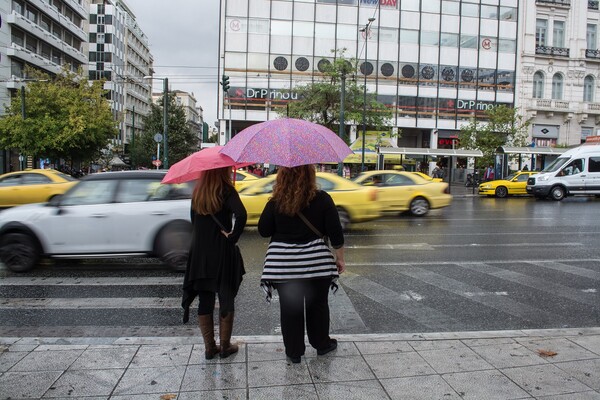 Νεφώσεις και τοπικές βροχές