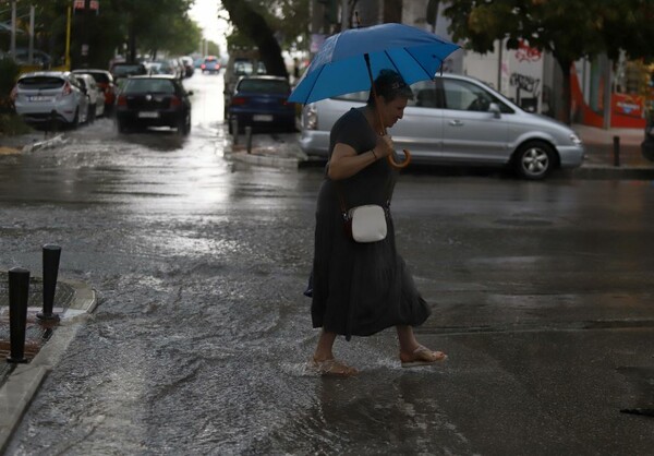 Ισχυρή καταιγίδα σε περιοχές της Αττικής