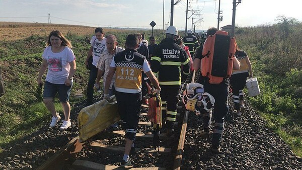 Τρένο εκτροχιάστηκε στη βορειοδυτική Τουρκία - 10 νεκροί και 73 τραυματίες