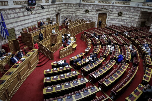 Στην Ολομέλεια το νομοσχέδιο για το Μεταφορικό Ισοδύναμο