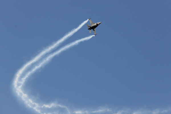 Athens Flying Week: Εντυπωσιακές εικόνες από την Τανάγρα