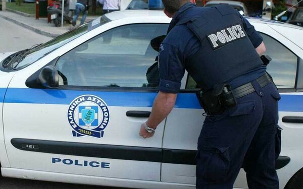 Αιματηρή συμπλοκη στην Ομόνοια