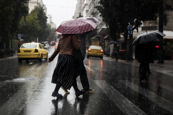 Χαλάει ξανά ο καιρός - Σκόνη, βροχές και καταιγίδες σε όλη τη χώρα