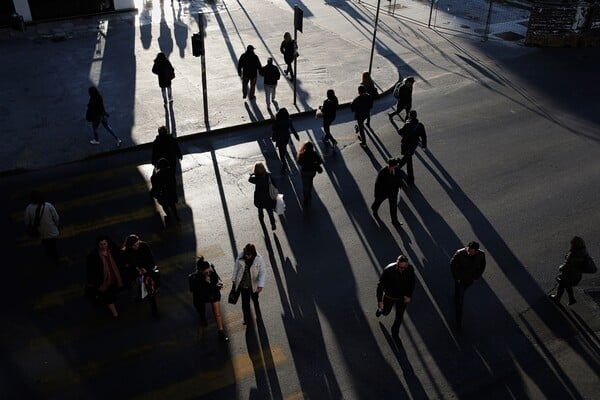 Eurostat: Παραμένει «πρωταθλήτρια» η Ελλάδα στην ανεργία