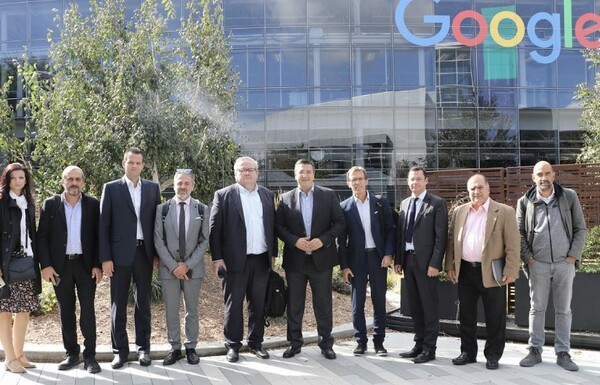 O Τζιτζικώστας στο αρχηγείο της Google - Πρότεινε ο Λευκός Πύργος να γίνει το Doodle της 26ης Οκτωβρίου