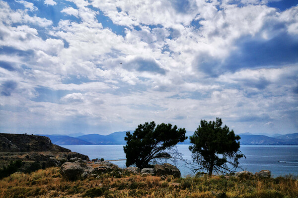 Καιρός: Έως 7 μποφόρ οι άνεμοι στο Αιγαίο - Πού θα βρέξει