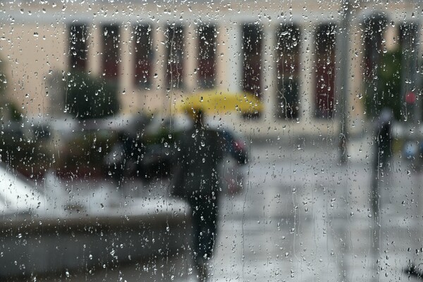 Meteo: Έντονα καιρικά φαινόμενα το Σάββατο- Υψηλός κίνδυνος για πλημμύρες