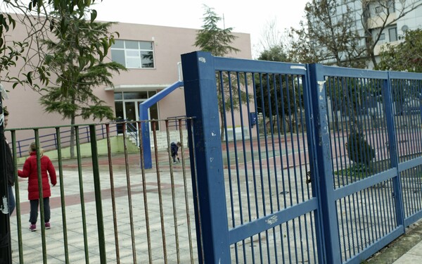 Ξυλοδαρμός μαθητή στον Βύρωνα- Κεραμέως: Καθηγητές ήταν στην αυλή την ώρα του περιστατικού